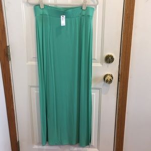 NWT The Limited Jade Side Slit Maxi Skirt